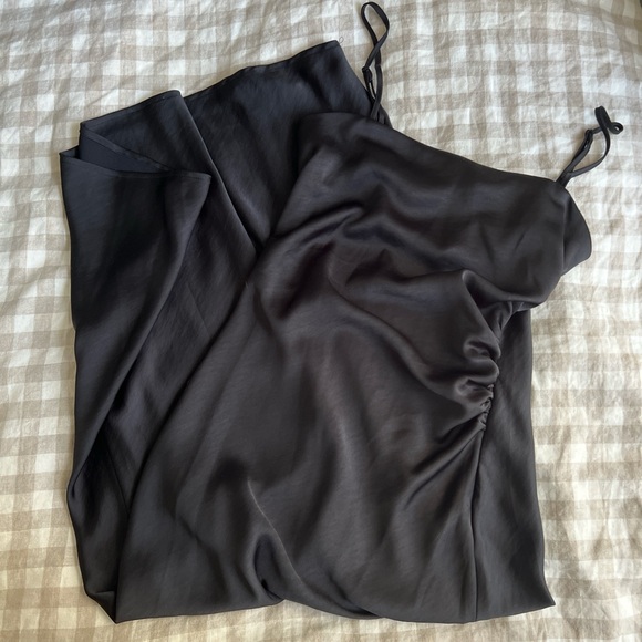 House of Harlow 1960 black satin ruched maxi dress with spaghetti straps - Picture 2 of 7
